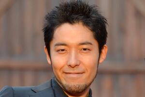 オリラジ「中田敦彦」が“愛車”とした「”庶民派”ミニバン」を告白！ 次に買う車は「高級スーパーカー」!? 国産スポーツにも乗ってたらしい「愛車遍歴」とは