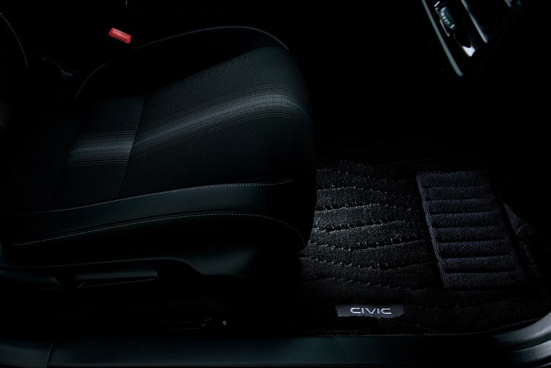 【6速MTの“RS”は420万円】ホンダ シビック改良版価格発表　e:HEVの2グレード化と新色追加など