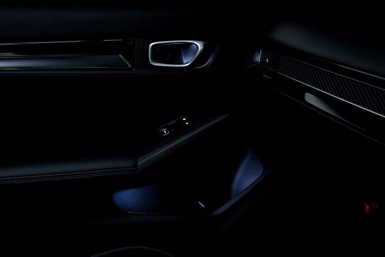 【6速MTの“RS”は420万円】ホンダ シビック改良版価格発表　e:HEVの2グレード化と新色追加など
