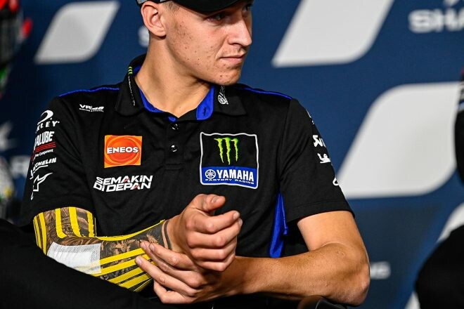 腕上がりの手術を受けたクアルタラロ「傷口が少し伸びているけど走行に問題はないと思う」／MotoGP第5戦フランスGP
