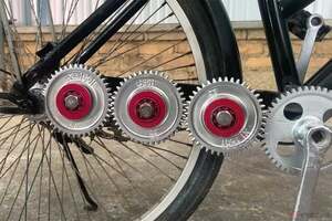 魔改造チャリ爆誕!!　チェーンレス「4連歯車」!?　意外なほどスムーズに走るDIY動画に反響