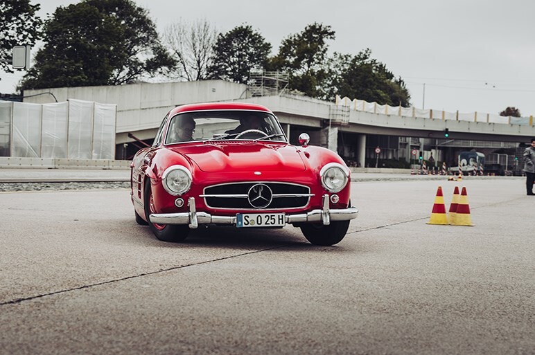 63年モノの伝説の名車300SLでミッレミリアに出場した・前編