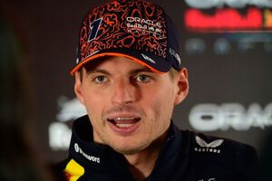 フェルスタッペン、来季のレッドブル残留を明言「そろそろ噂を止める時期だよね！」