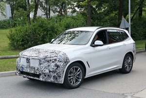 【スクープ】現行「BMW X3」の大幅改良モデルを捕捉！ そのデビューは2021年か？