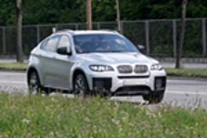 BMW・X6プロトタイプの公道テストをキャッチ！