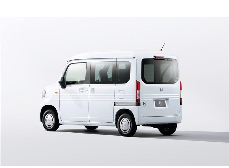 ホンダ N-VAN　6速MT車も設定するNシリーズ唯一の軽商用車