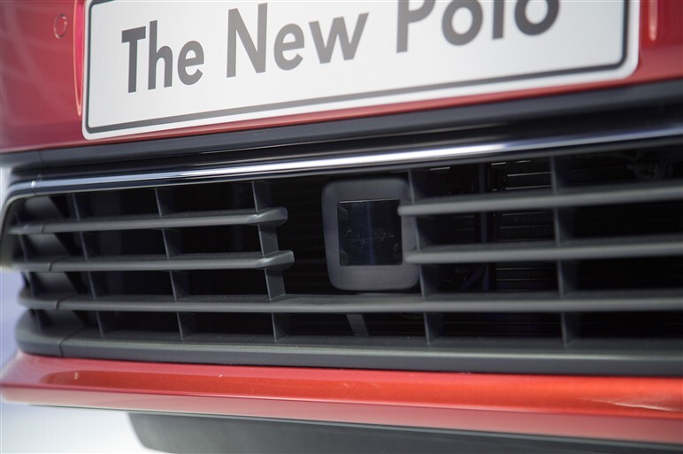 VW ポロ、フェイスリフト版がワールドプレミア