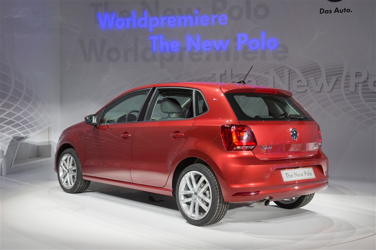 VW ポロ、フェイスリフト版がワールドプレミア