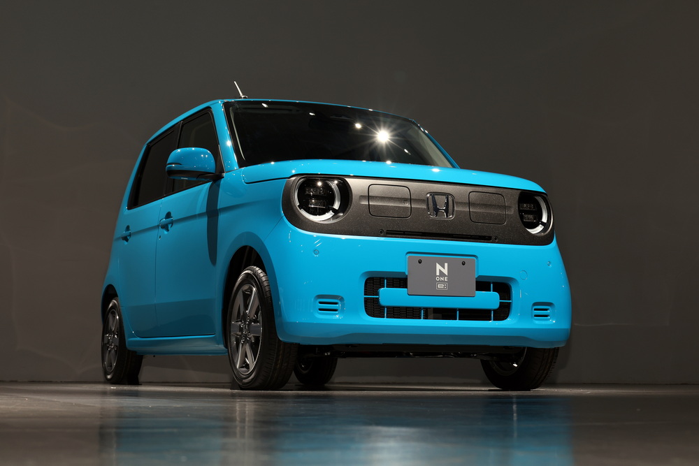 【今秋発売予定】ホンダが軽乗用EV『N-ONE e:』を先行公開！航続距離270km以上の最適パートナー