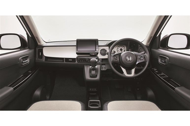 新型n Oneは初代と驚くほど変わらないデザインで登場 果たして超キープ戦略は成功するか Carview 自動車情報サイト 新車 中古車 Carview