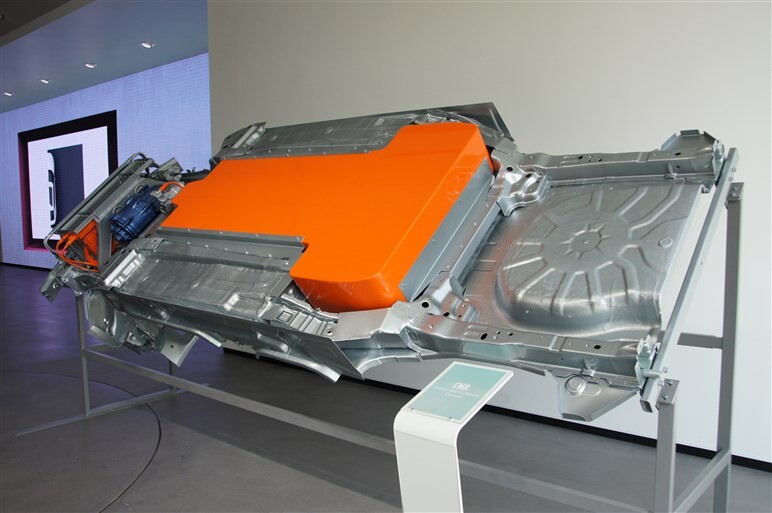 新型XC40／V40が見えてきた。2017年から加速するボルボの野心