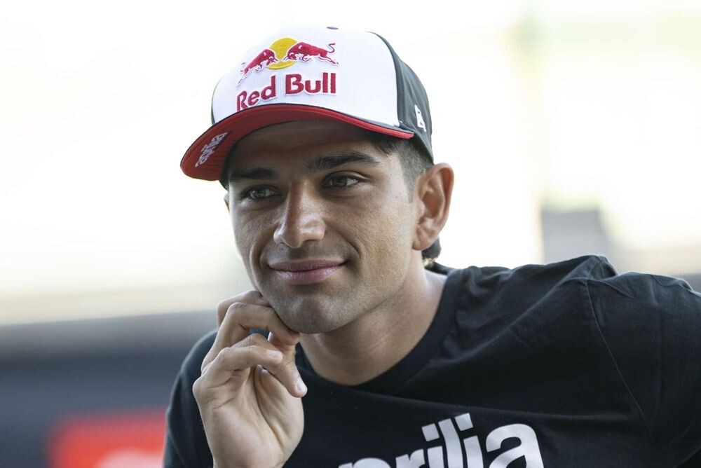 【MotoGP】ホルヘ・マルティン、アプリリアのイベント参加しバイク乗る。回復順調も復帰時期はまだ未定