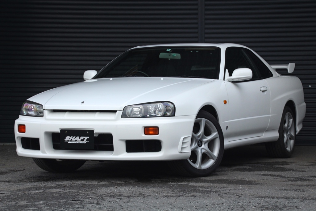 Er34スカイライン中古車戦線に異常あり 300万円時代の到来か 専門店に話を聞いた Web Option 自動車情報サイト 新車 中古車 Carview