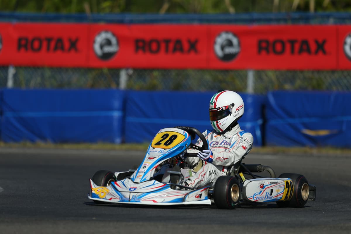 高校生が レーシングドライバーの登竜門 レースでデビューウイン 学生生活も激変 Auto Messe Web 自動車情報サイト 新車 中古車 Carview
