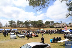 クルマ愛と人情が響きあう！“雨のち晴れ”の「車輪村2025」イベントレポート