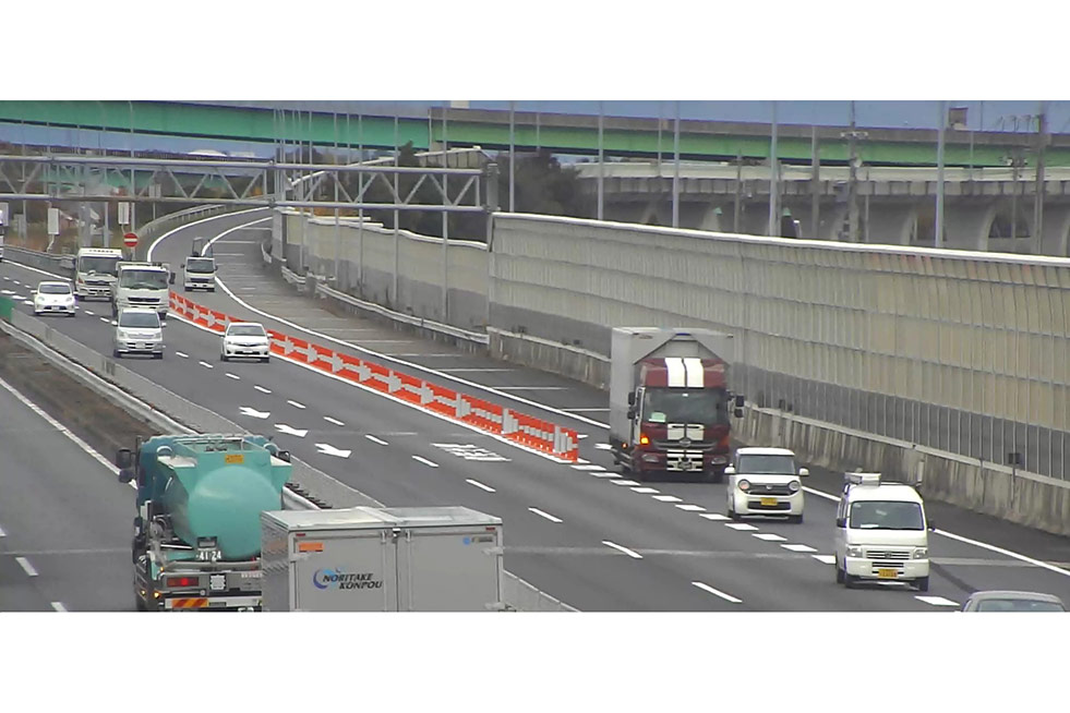 高速道路の加速車線 手前で合流 が渋滞の原因 ファスナー合流 のススメ くるまのニュース 自動車情報サイト 新車 中古車 Carview