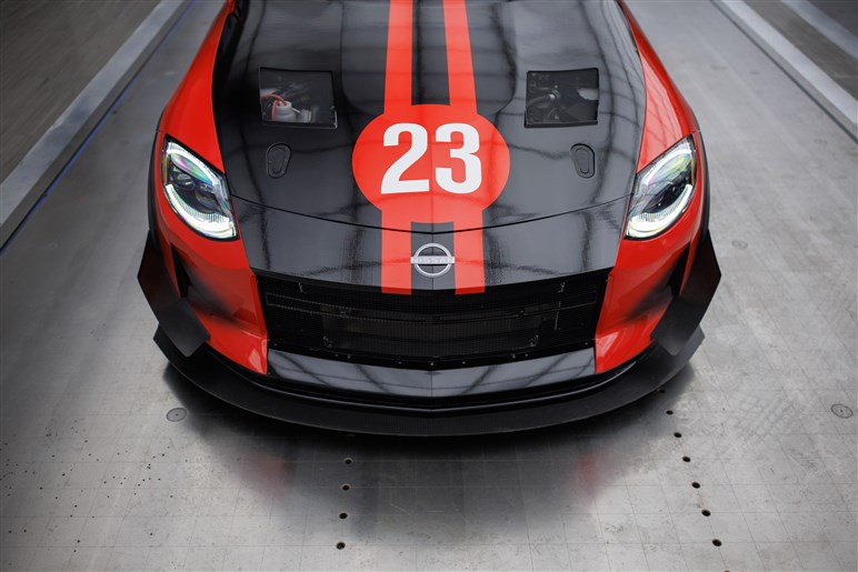 日産、SEMAで「Nissan Z GT4」を公開。価格は約3320万円、一般向けは23年半ばより受注開始