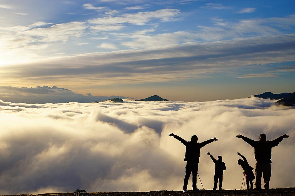 紀伊山中に湧き上がる雲海を一望にする（三重県 ツエノ峰）【雲海ドライブ＆スポット Spot 56】