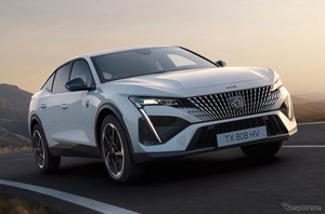 プジョー『408 GTハイブリッド』発売、48V MHEVで燃費を大幅改善　価格は529万円