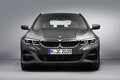 BMWの中核モデル「3シリーズ」。走りと積載性を両立する「ツーリング」は320iを基準グレードに選ぶべし