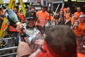 ノリスが“夢の勝利”でポイントリーダーまであと3点「マックスがもたらした試練を乗り切ることができた」