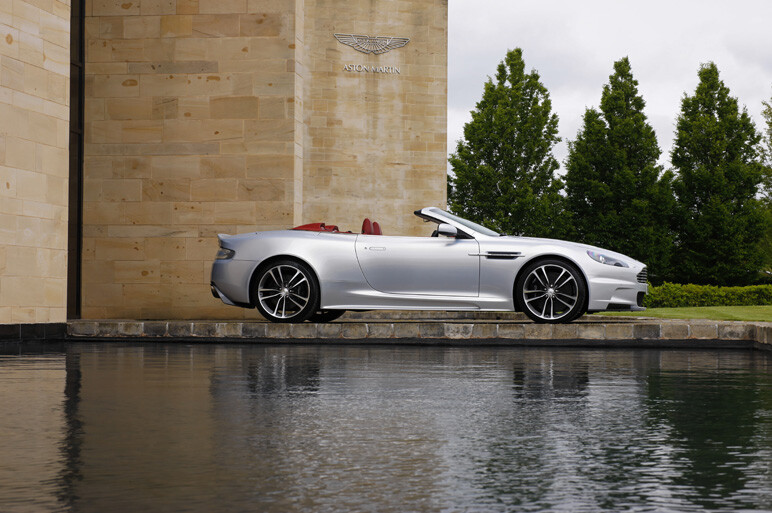 アストンDBS、待望の“ヴォランテ”に試乗！