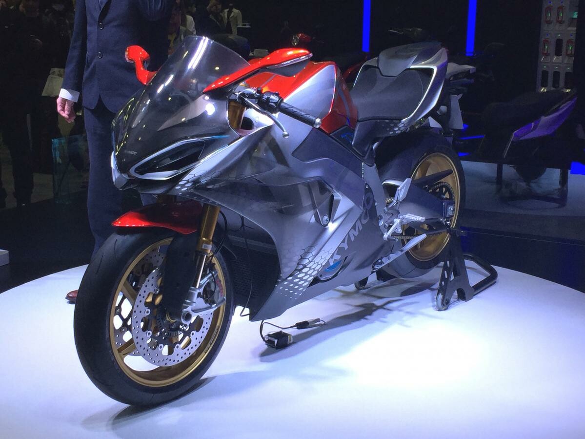 電動バイクなのに6速ミッション⁉️ キムコの電動スーパースポーツ「Super NEX」ついに日本初公開！／東京モーターサイクルショー2019