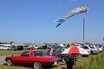 全長100メートルのジャンボこいのぼりと名車がコラボ…第12回KAZOクラシックカーフェスタ