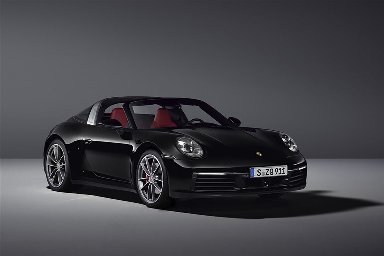 クーペとカブリオレの中間、新型911タルガ受注開始。欧州では新開発MTの設定も