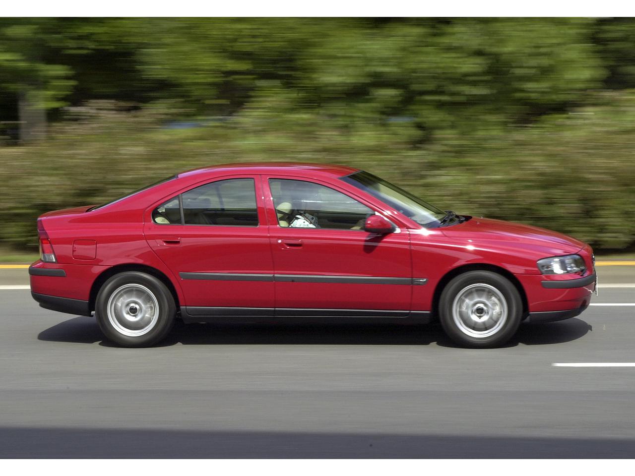 懐かしの輸入車 65 ボルボ S60はベーシックグレードでも十分なパフォーマンスを発揮した Webモーターマガジン 自動車情報サイト 新車 中古車 Carview