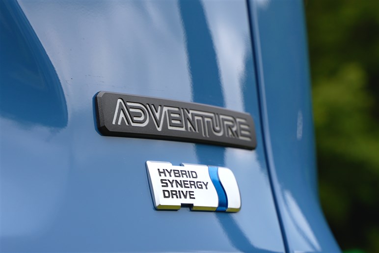 トヨタ「RAV4」 突如公開された謎のプロトタイプをチェックした