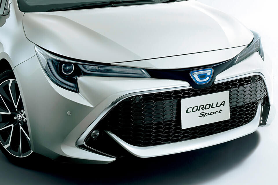 レビン直系のホットハッチ!! カローラスポーツはスポーティーな先祖たちを超えたのか