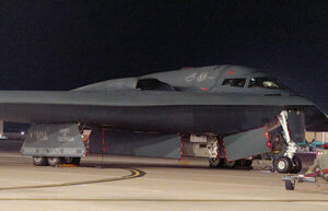 米空軍の超高価爆撃機B-2「左翼大破」の修理費を“80億円近く”コストダウン！それでも最終費用は驚きの値段!?