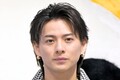 Number_i「平野紫耀」×「“超高級”車」の“組み合わせ”が話題に！ 「最高にカッコよかった」の声も！ 1000万円のイケメンアイドル「いつか乗って欲しかった車」どんなモデル？