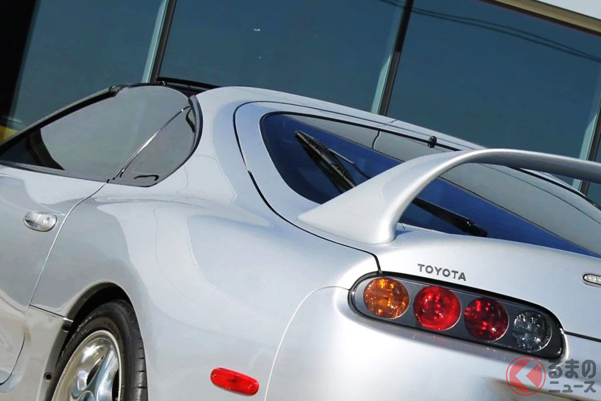 トヨタの「和製スポーツカー」が2000万円！ ロングノーズが美しい… オープン80の特徴とは
