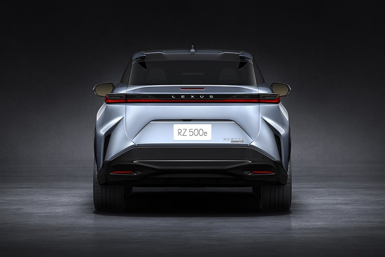 【日本上陸はいつだ？】トヨタが新型「C-HR+」、「bZ4X」、レクサス「RZ」でBEVのラインアップ強化を発表