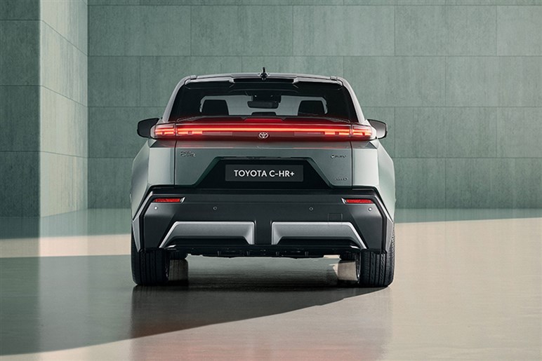 【日本上陸はいつだ？】トヨタが新型「C-HR+」、「bZ4X」、レクサス「RZ」でBEVのラインアップ強化を発表