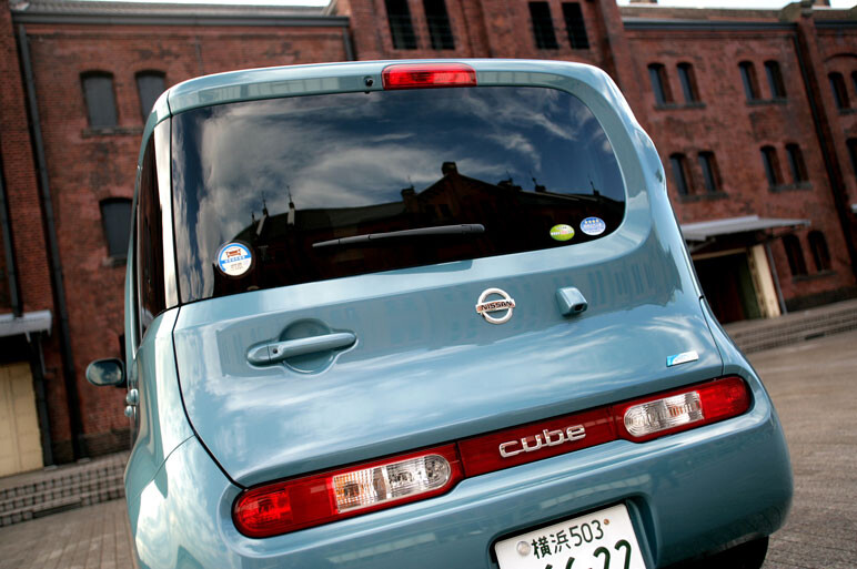 日産デザイン革命児 新型キューブをベタ誉め