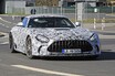 【スクープ】最強の「メルセデスAMG GT」、「GT Rブラックシリーズ」が“ニュル”に再臨！