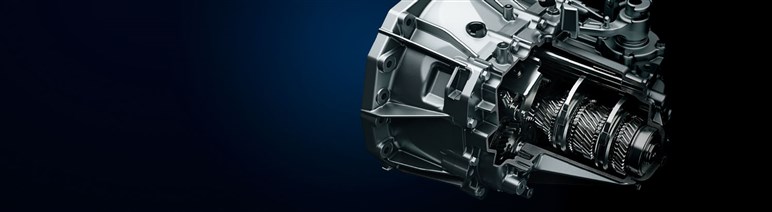 スズキ「スイフトスポーツ」に“ファイナル仕様”登場。焼きチタン色の内装がスゴい…新型登場は1年後？