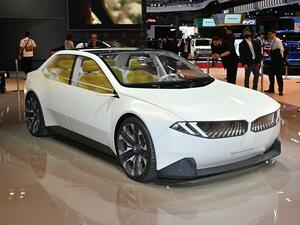 BMWデザインの未来はどうなるのか。BMWデザイン部門のトップであるホーイドンク氏に訊いた！