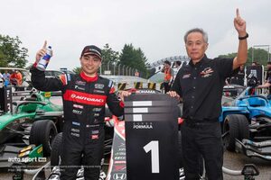 初優勝の岩佐「F2の経験が活きた」。好ペース披露の福住は「早い段階で上がっていれば」と悔やむ【第8戦決勝会見】
