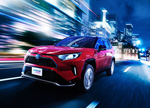 最高出力は306ps！ 「トヨタRAV4」にプラグインハイブリッドの「PHV」が追加