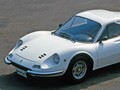 ディーノ 246GTは、エンツォ・フェラーリの愛息アルフレードの愛称から名づけられた「6気筒」のフェラーリ【スーパーカークロニクル／010】