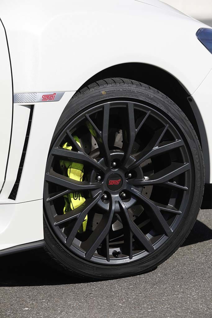 スバル車の優秀さは揺るがず タイヤ状態が影響したメガーヌrs 清水和夫のdst 101 3 4 Le Volant Carsmeet Web 自動車情報サイト 新車 中古車 Carview