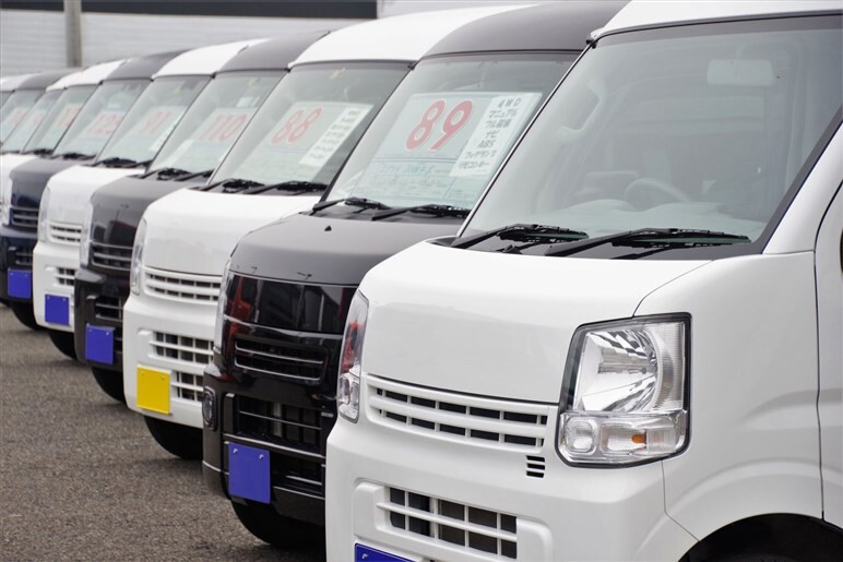 中古車の相場はどうやって決まる？中古車選びのポイントも紹介【購入ガイド】