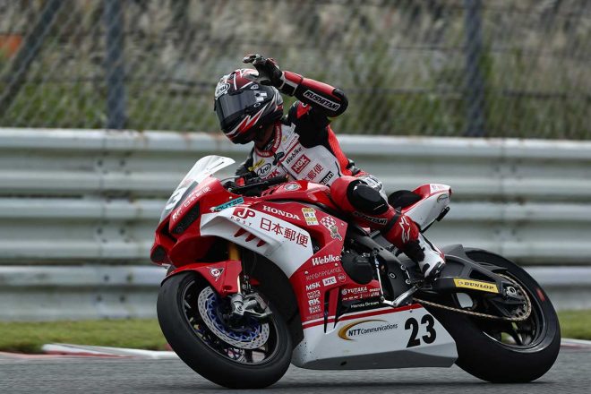 高橋裕紀がライバルを寄せ付けず2連勝 全日本ロード第3戦オートポリス St1000 決勝 Autosport Web 自動車情報サイト 新車 中古車 Carview