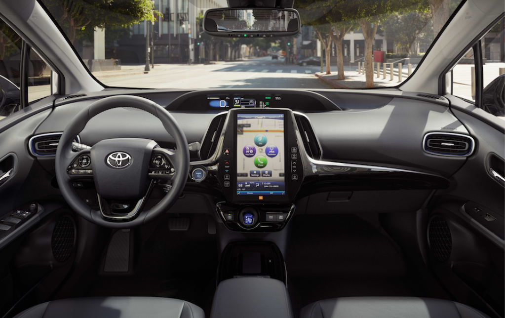 【速報！ 新型TOYOTA PRIUS】フェイスリフトを行なった新型プリウスのスタイリングを北米トヨタが公開！