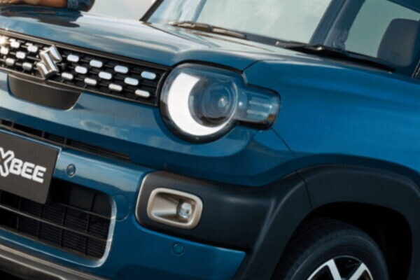 写真が全部「こっちを見てる？」 “眠い顔”に大改良の新型「クロスビー」に反響！ 「残念」なポイントも