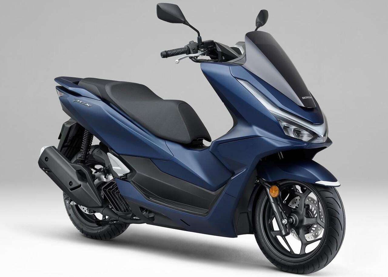 ホンダ「PCX」【1分で読める 国内メーカーの2025年現行バイク
